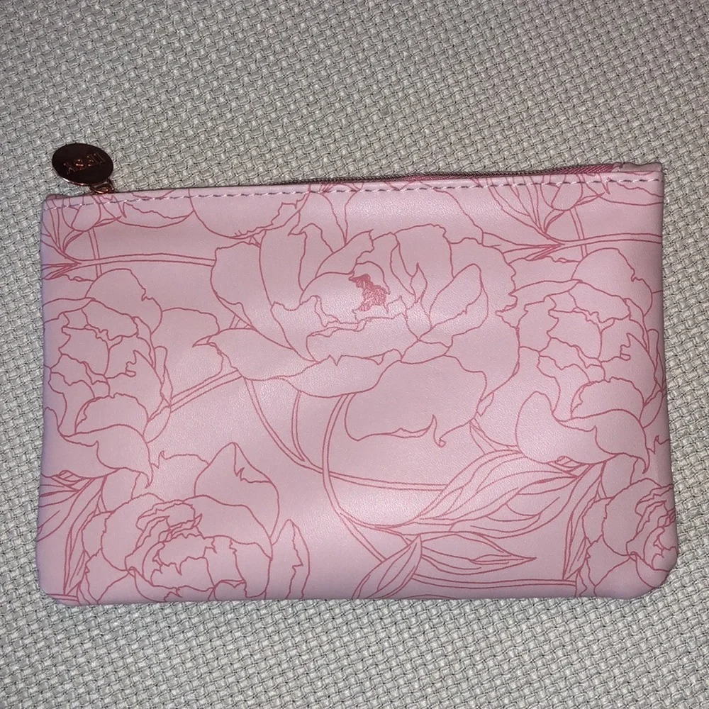 May 2021‎ Ipsy Bag